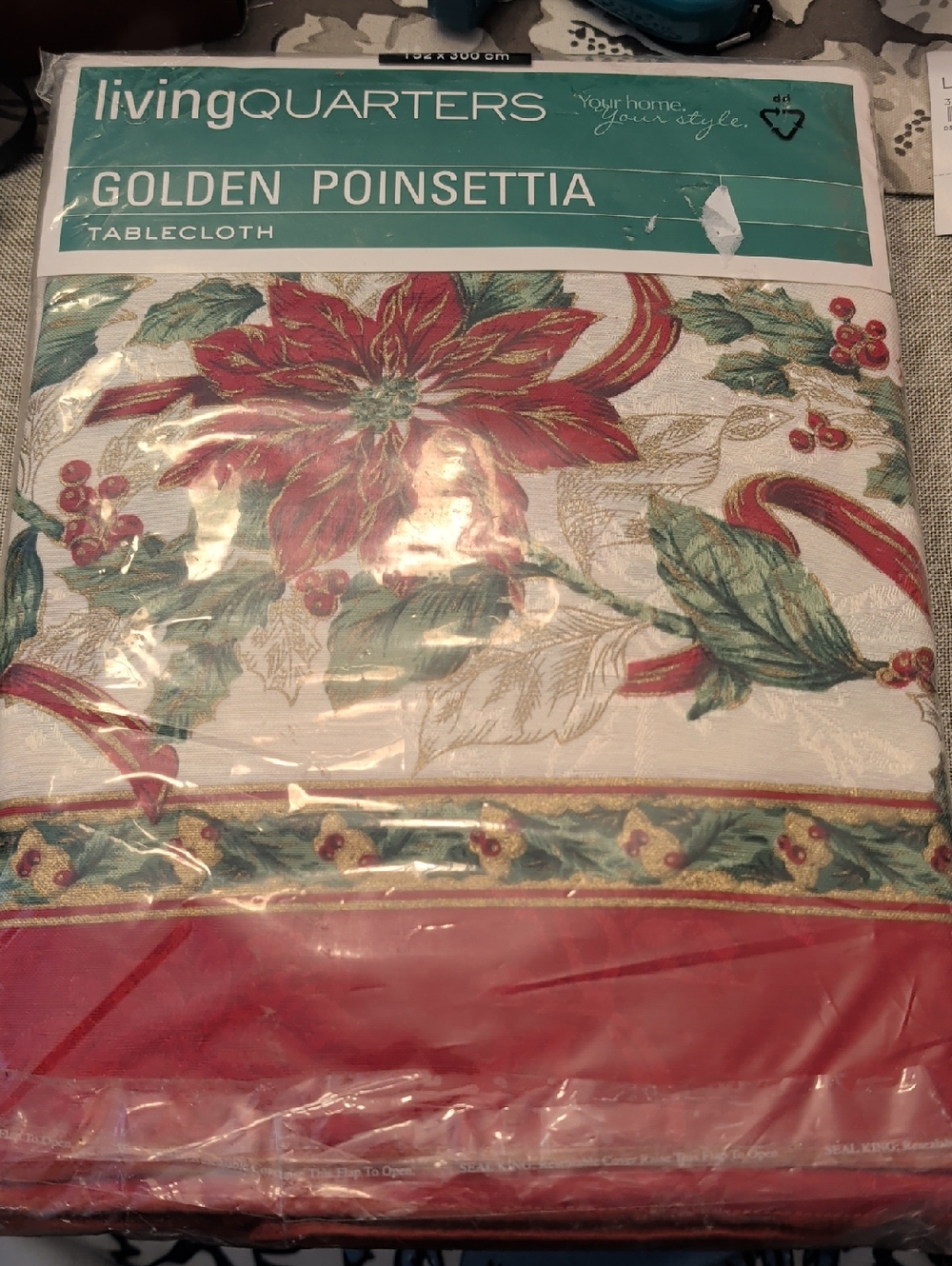 Nwt Poinsettia Tablecloth